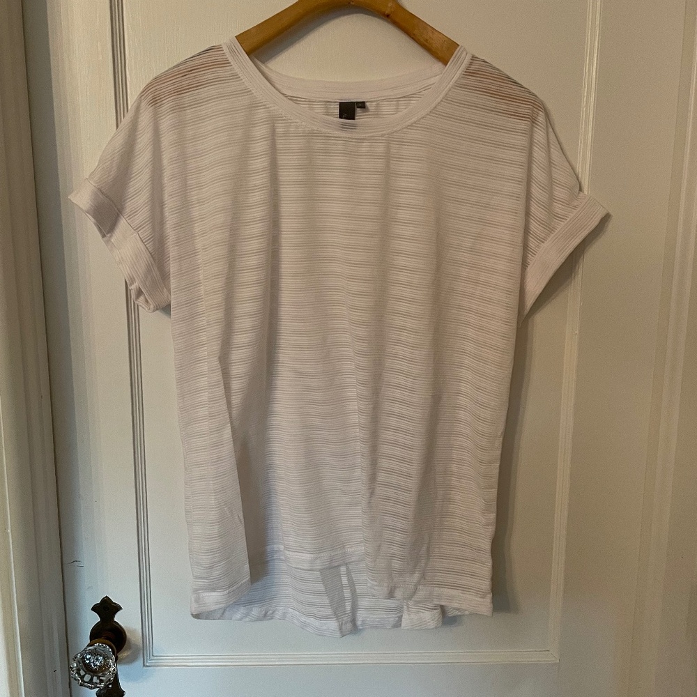 Sweaty Betty London performance shirt in size Large